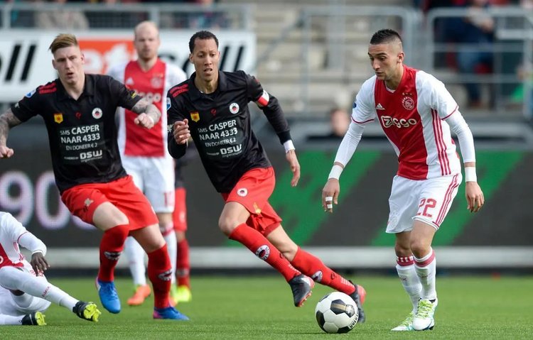 球迷热议的 球迷热议的